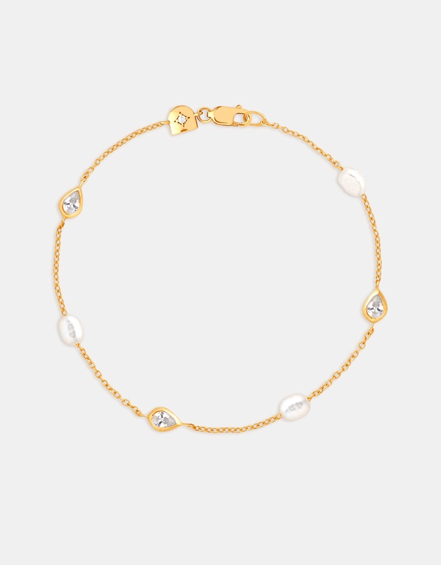Astrid & Miyu - Pearl Crystal 18Ct Charm Bracelet