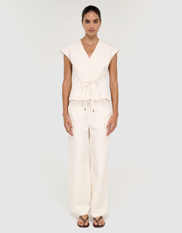 Staple the Label - Roselle Tie Front Top