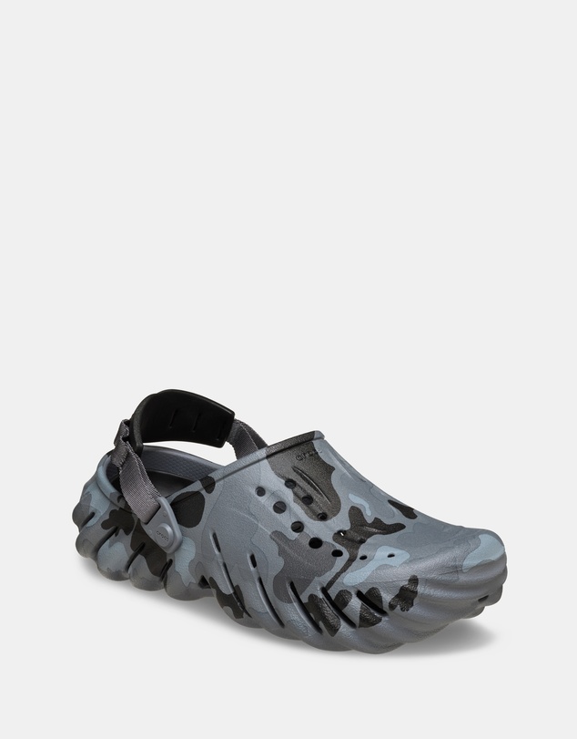Crocs - Echo Clogs - Unisex