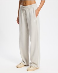 adidas Sportswear - Essentials Small Logo Feel Cozy Open-Hem Pants