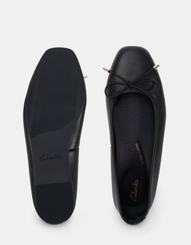 Clarks - Yumi Black