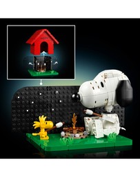 LEGO - 21368 Peanuts: Snoopy's Doghouse