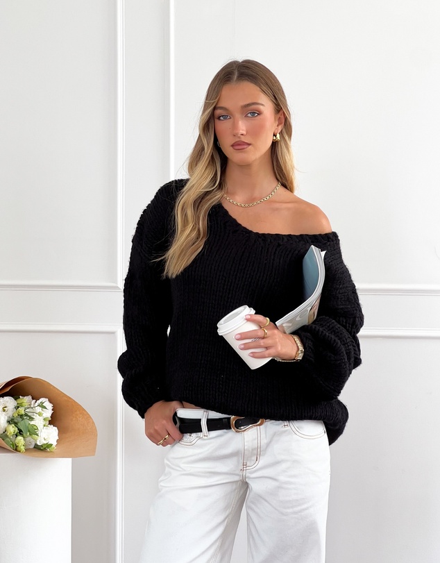 Beginning Boutique - Delvey Black Chunky Knit Sweater
