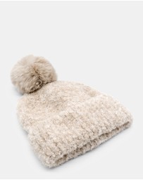 Morgan & Taylor - Elsie Boucle Beanie in White Cream
