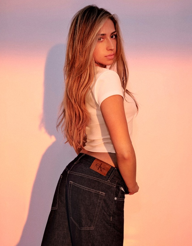 Calvin Klein Jeans - Low Rise Baggy Jeans