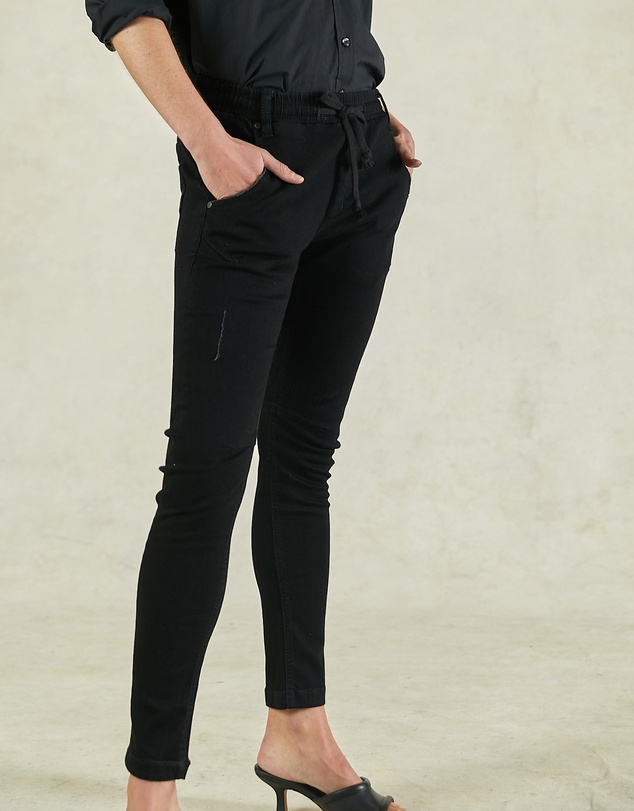 DRICOPER DENIM - Active Black Ankle Length Jeans