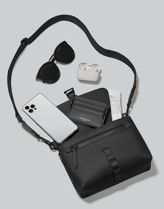 Gaston Luga - Spläsh - Crossbody Waterproof Shoulder Carry Bag