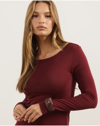 Atmos&Here - Wool Blend Asymmetrical Hem Long Sleeve Top