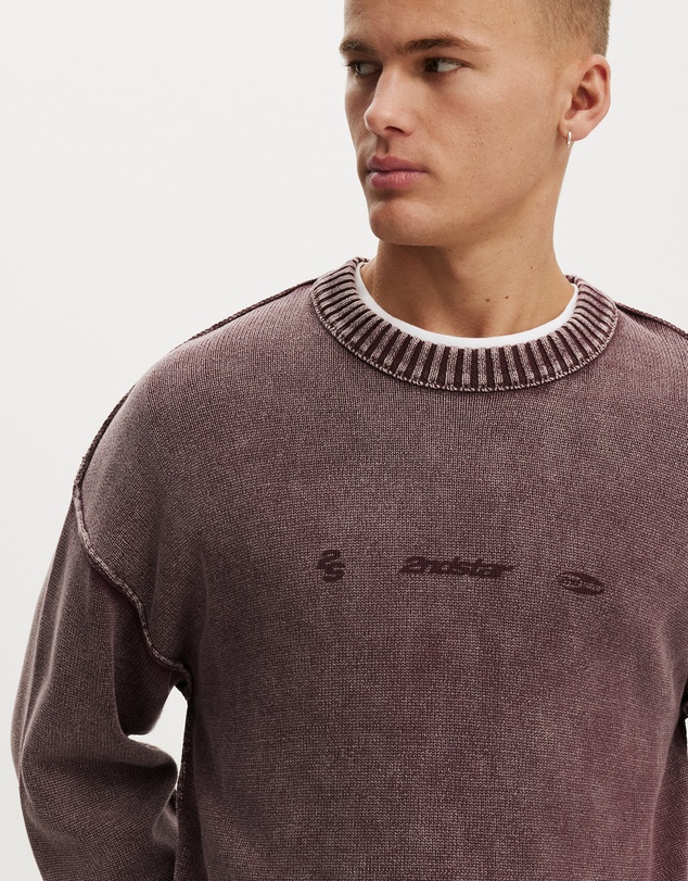 Cotton On - Washed Graphic Crew Knit