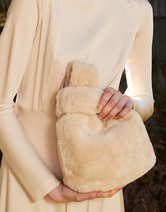 Ozwear Connection Uggs - Ugg JJ Fluffy Knot Bag