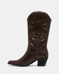 Therapy - Clayton Boots