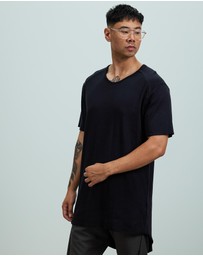 Surrounded By Ghosts - The Arsenic Relaxed Rib Knit Tail T-Shirt