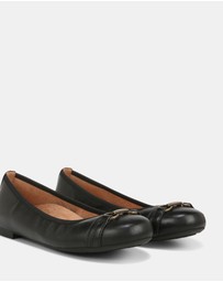 Vionic - Delanie Flat - Black