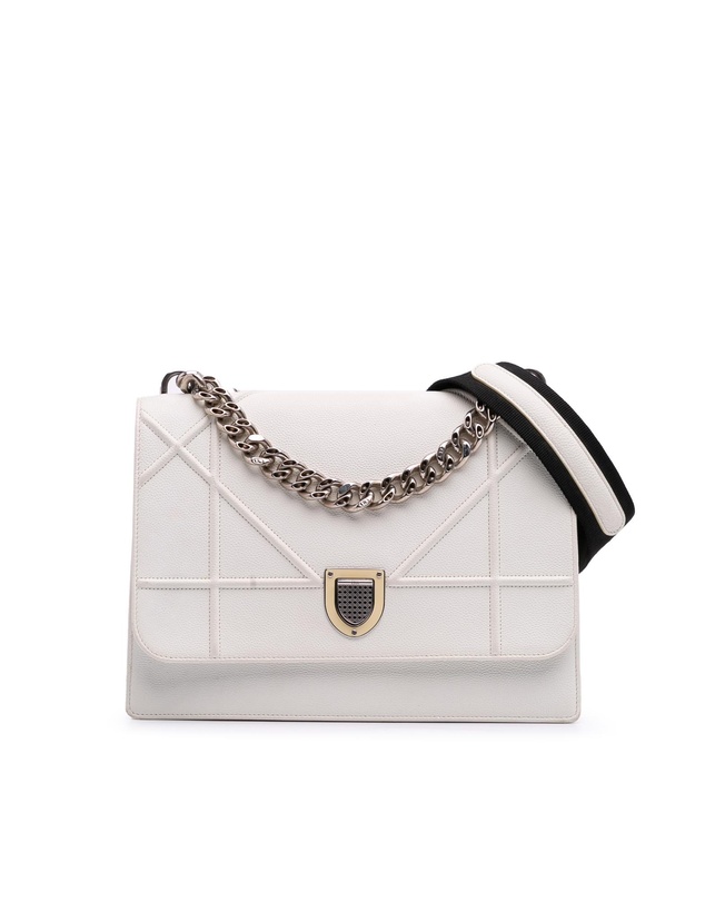 Pre-Loved by Azura Reborn - Pre-Loved dior Elegant Women's Shoulder Bag with Chain Accent and Stylish Design