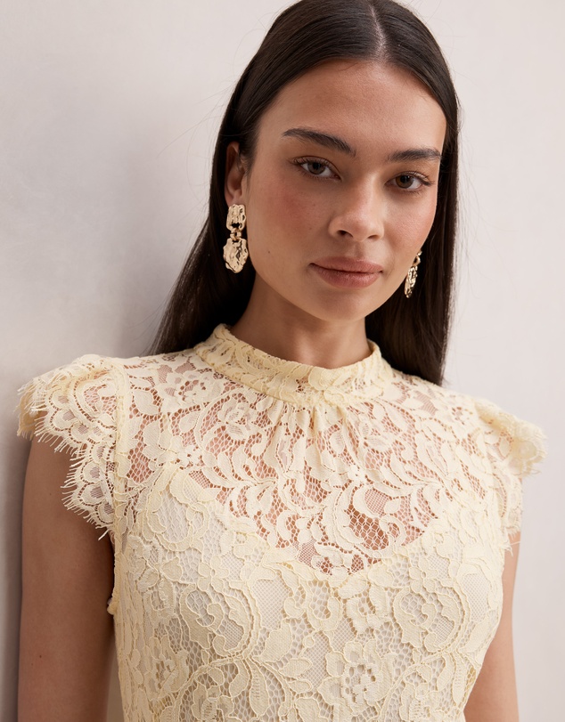Forever New - Arielle Lace Midi Dress