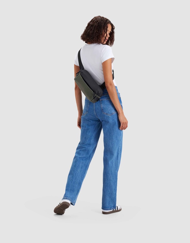 Globite - Commuter Sling Bag