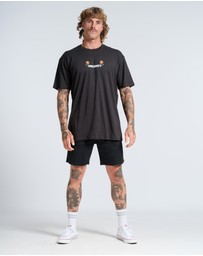 Vacancy Co - Flower Power Tee
