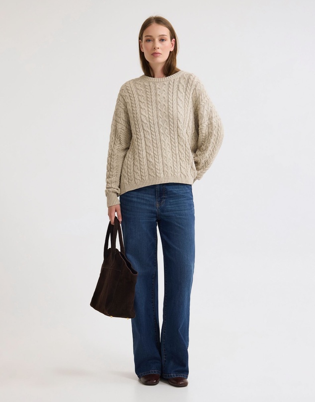 Oxford - Evie Cable Knit Crew Neck