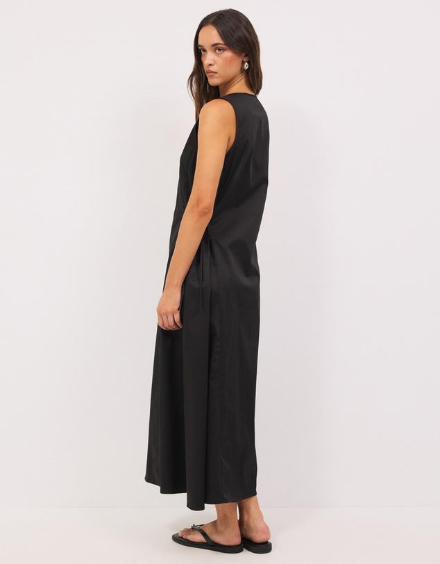 Calli - Lindez Drawstring Midi Dress