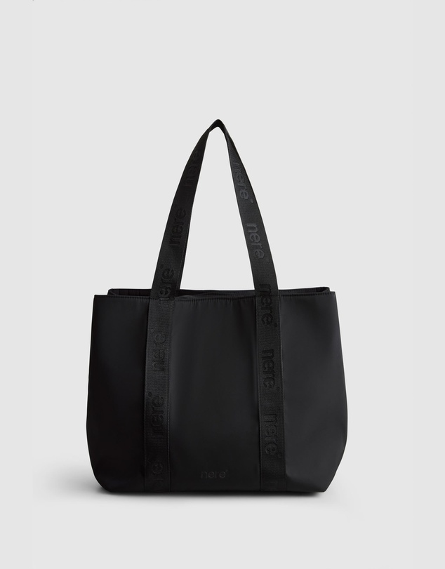 Nere - Seeker Large Tote Bag