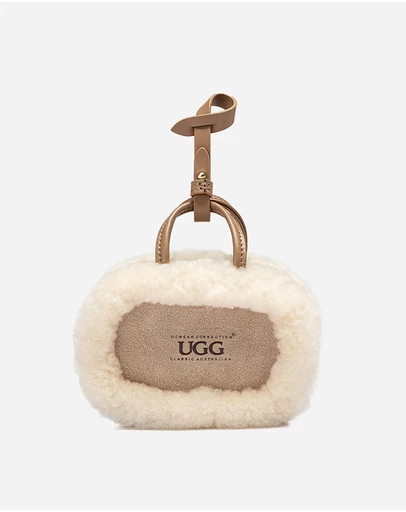 Ozwear Connection Uggs - Ugg Mini Omi Pendant