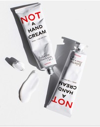 Juliette Has A Gun - Not a Hand Cream