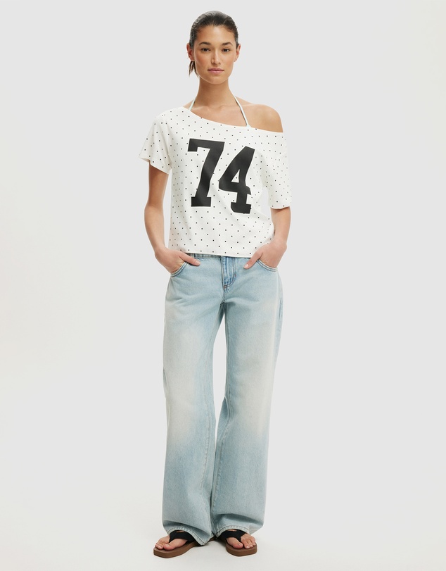 Cotton On - Sporty off Shoulder Graphic Tee