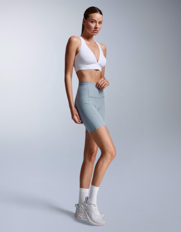 2XU - Form Stash Hi-Rise Compression 6 inch Shorts