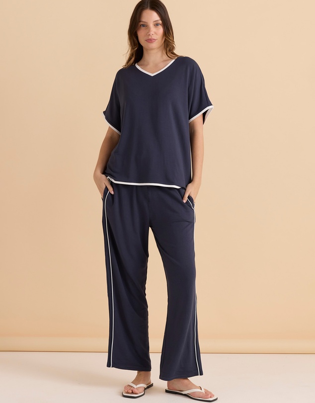 Betty Basics - Clara Tee