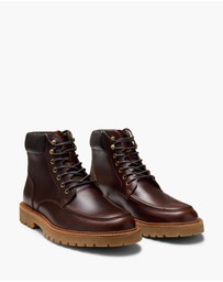 Aquila - Logger Lace-Up Boots