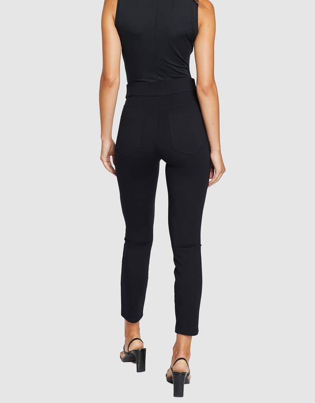 Spanx - The Perfect Black Pants, Ankle 4-Pocket