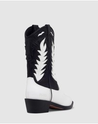 ROC Boots Australia - India