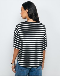 AERE - Leigh Boxy Tshirt