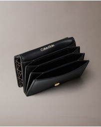 Calvin Klein - Allover Monogram Logo Accordion Card Case