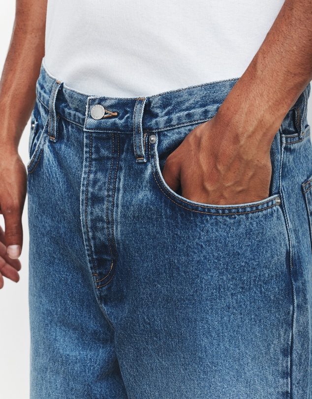 Assembly Label - Relaxed Jeans