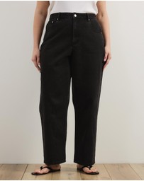 Atmos&Here Curvy - Mabel High Waist Boyfriend Jeans