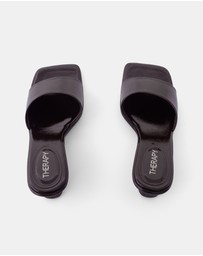 Therapy - Lafayette Wedges
