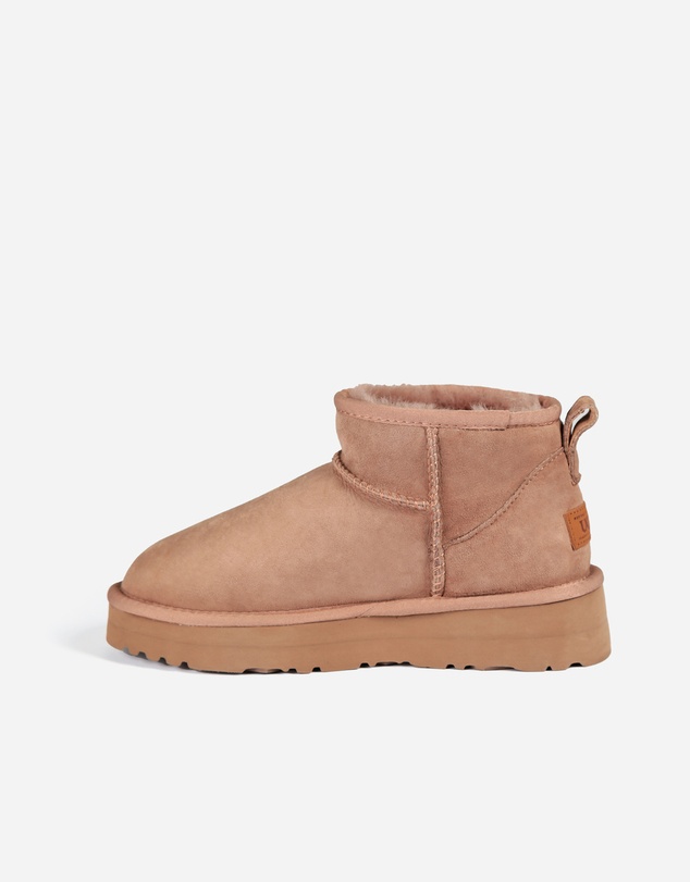 Ozwear Connection Uggs - Ugg Classic Platform Ultra Mini Boots (Water Resistant)