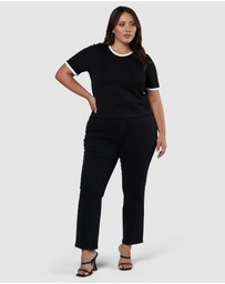 Sunday In The City - Luxe Contrast Tee