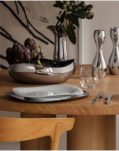 Georg Jensen - Cobra Serving Bowl Large