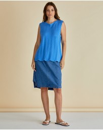 Betty Basics - Aviva Tank