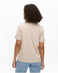Superdry - Loose Logo Tee