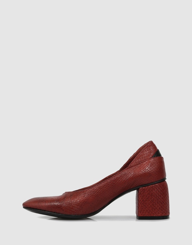 Beau Coops - Ricola Courtshoes
