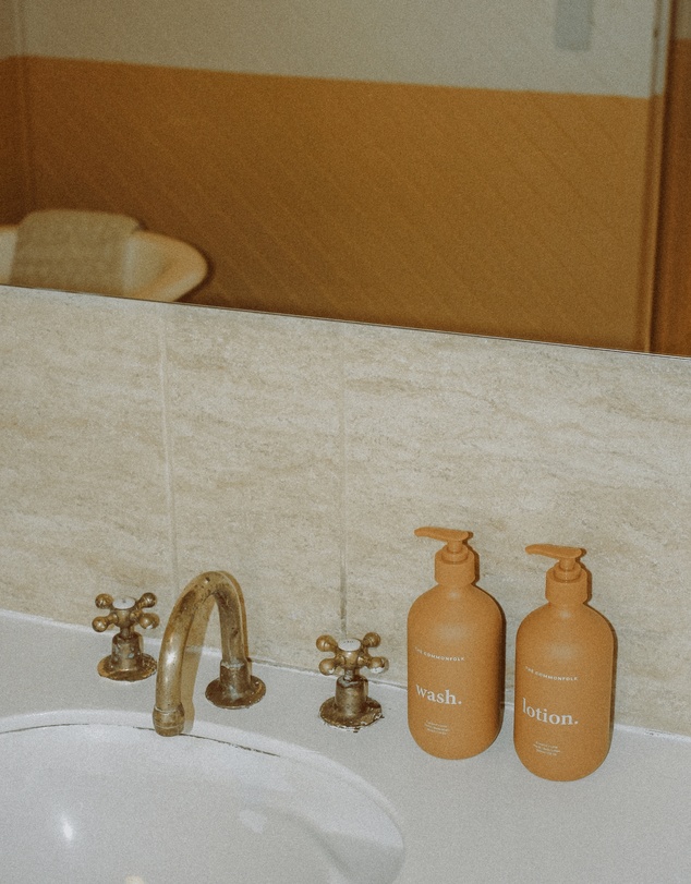 The Commonfolk Collective - Terra Hand + Body Lotion 500ml