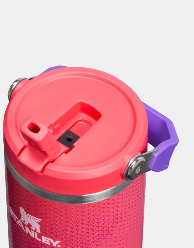 Stanley 1913 - The IceFlow™ Flip Straw Tumbler 30oz