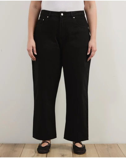 Atmos&Here Curvy - Milla Straight Leg Jeans