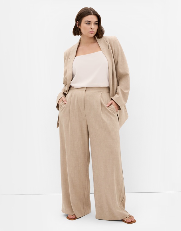 City Chic - Blakely Blazer - latte