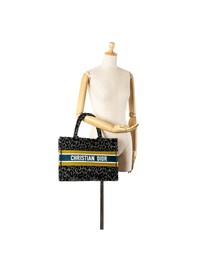 Pre-Loved by Azura Reborn - Pre-Loved Mizza Medium Embroidered Canvas Leopard Book Tote