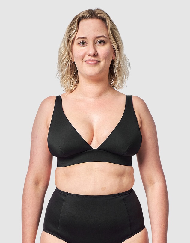 UNE PIECE - Never Say Never Bralette DD-F Cup Bikini Top