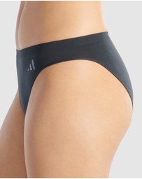 adidas Sportswear - 3 Pack Active Seamless Hipster Bikini Brief Underwear